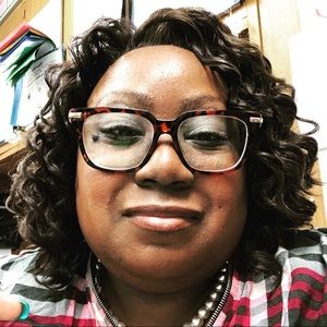 Meet your Posher, Lashawna